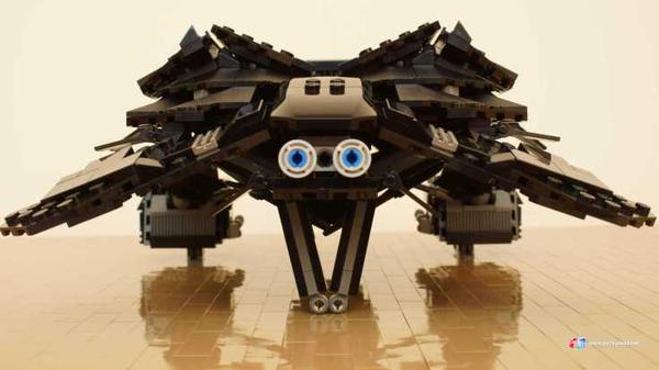 Make Your Own Batman's Tumbler and The Bat with LEGO Bricks