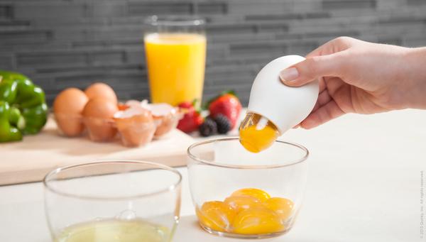 Pluck Sunny Side Out Egg Separator