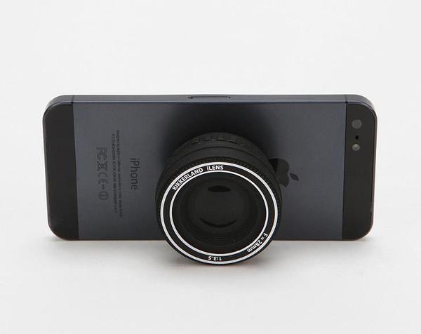 The Lens Shaped Photo Stand