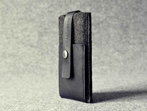 Charbonite Wool Felt and Leather iPhone 5 Case