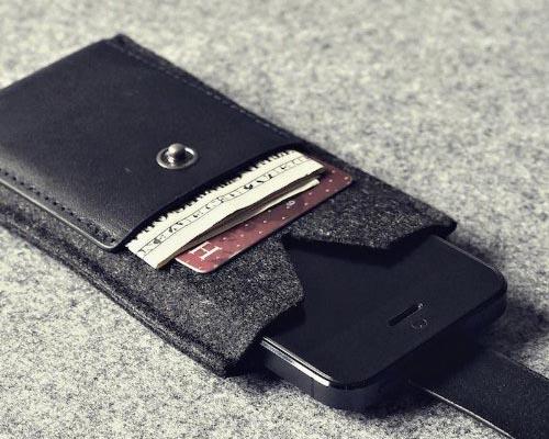 Charbonite Wool Felt and Leather iPhone 5 Case