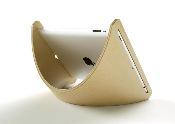 The Molded Plywood Sne iPad Stand