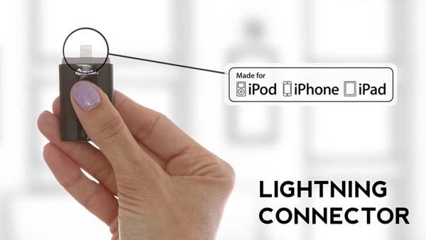 iStick USB Flash Drive with Lightning Connector for iPhone and iPad