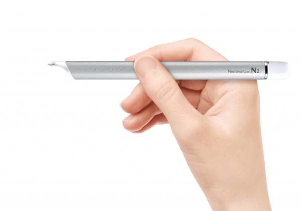 Neo Smartpen N2 Digitizes Your Handwriting and Drawing