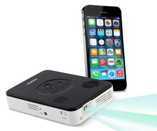 The Smartphone Pocket Projector