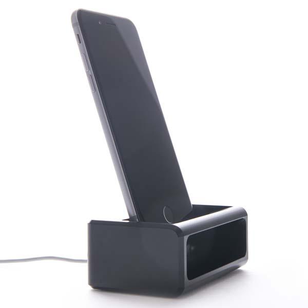 The Symphony Charging Station for iPhone 6/6 Plus