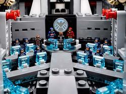 76042 Avengers SHIELD Helicarrier LEGO Set Announced