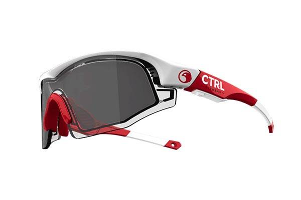 CTRL ONE sunglasses change the tint of its lenses automatically