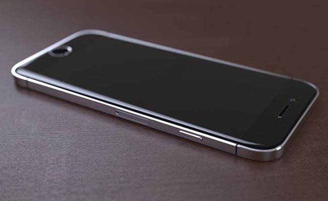 The Concept iPhone 7 with Wireless Charging and dual 2.5D glass protection