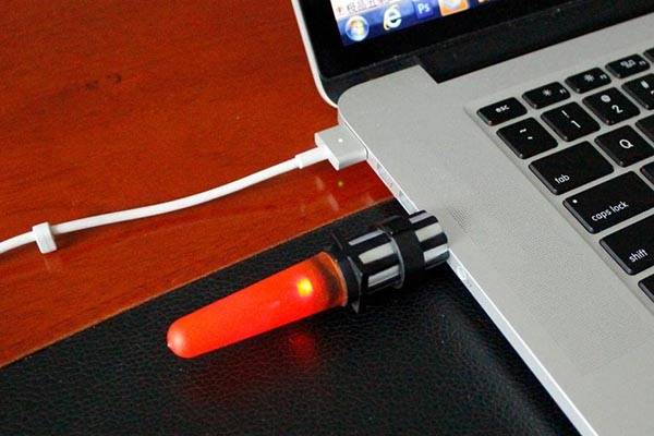 Star Wars Lightsaber USB Flash Drive