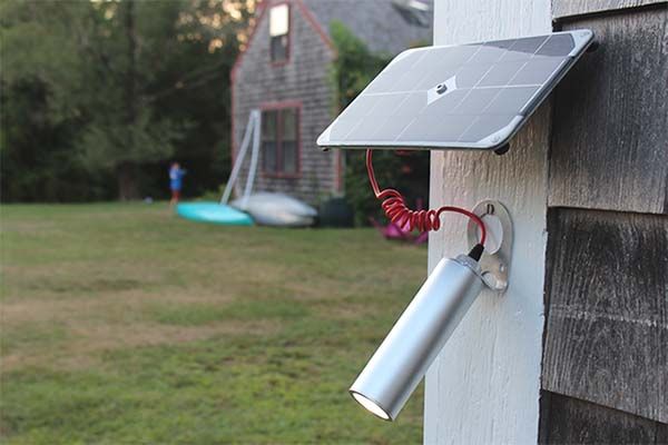 Shine Solar Light with Integrated Power Bank