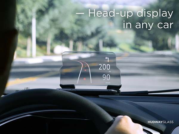 HUDWAY Glass Turns Smartphone into Head-Up Display for Safe Driving