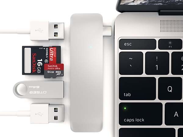 Satechi Type-C USB Hub for MacBook