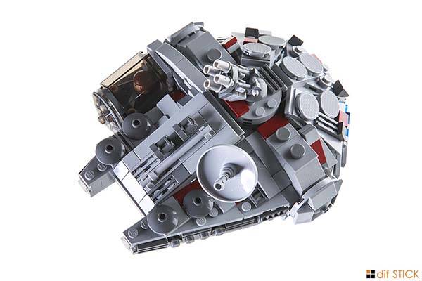 Chibi LEGO Star Wars Starfighters - Millennium Falcon