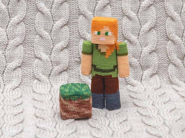 The Crochet Patterns Let You Make Minecraft Amigurumi Dolls