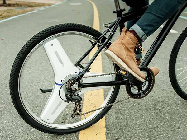 Centinel Smart Electric Bicycle Wheel Turns Your Bike into eBike