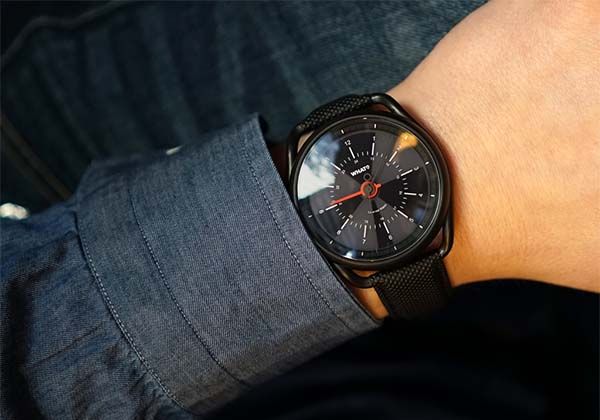 Calendar Watch Syncs Your Digital Calendar From Your Smartphone Gadgetsin Calendar Watch Syncs Your Digital Calendar From Your Smartphone Gadgetsin
