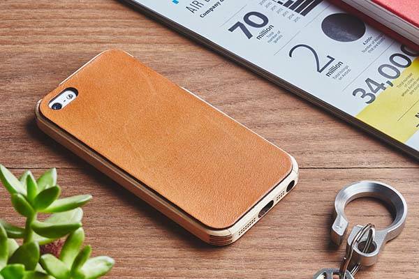Grovemade Wood and Leather iPhone SE Case