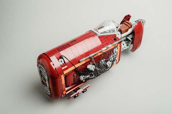 Star Wars UCS LEGO Rey's Speeder