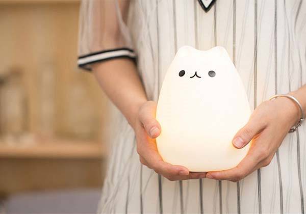 Cutie Cat Portable LED Lamp