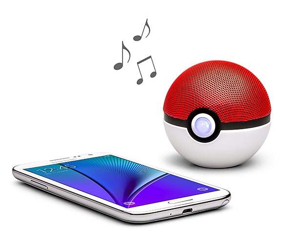 Pokemon Pokeball Portable Bluetooth Speaker