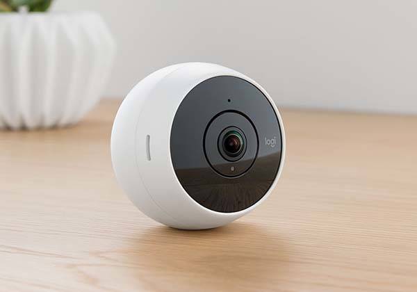 Logitech Circle 2 HomeKit Smart Home Security Camera