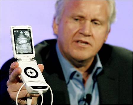 GE Vscan Portable Ultrasound Like A Cell Phone